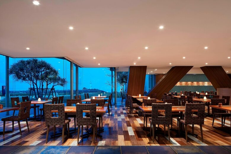 Sunmarina Hotel