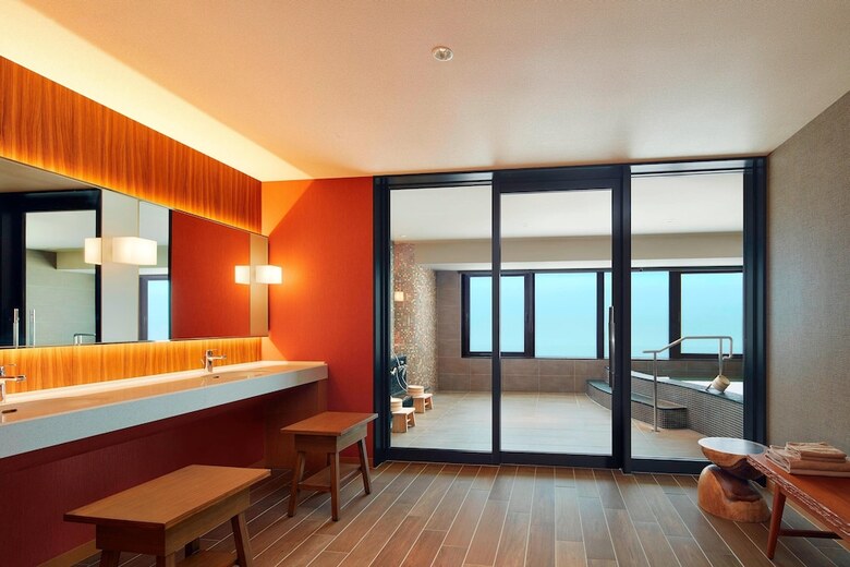Sunmarina Hotel