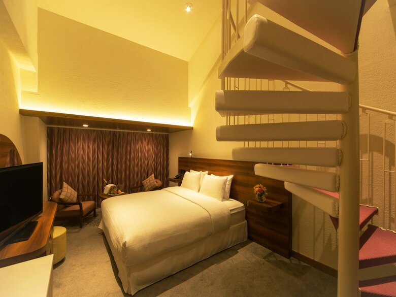 Sunmarina Hotel