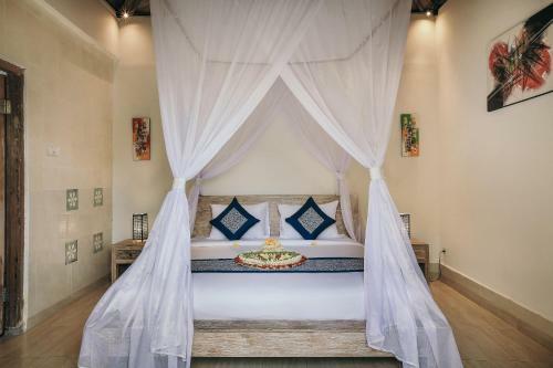 Ubud Glassy Villa