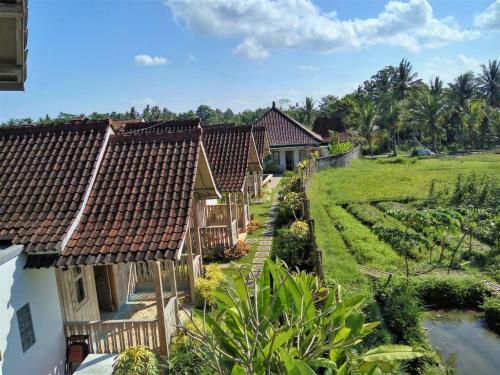 Ubud Glassy Villa