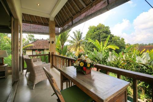 Hostal Hibiscus Upper Suite/ubud/best Breakfast In Bali!