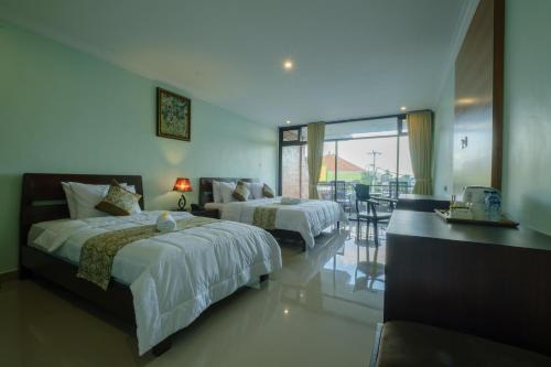 Hotel Grey House 2
