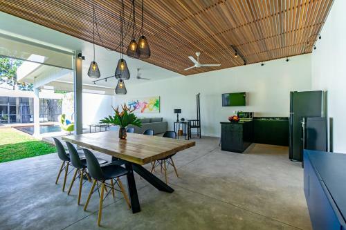 Villa Rouge - Loft Valilana