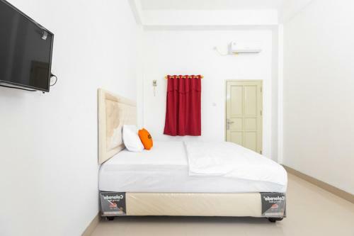 Hotel Reddoorz @ Losari Area 2