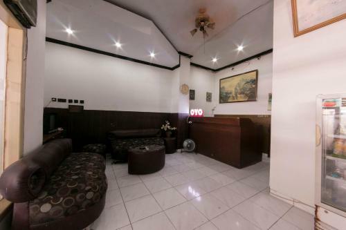 Oyo 1935 Hotel Diamond Inn Makassar