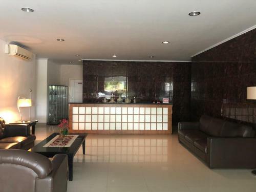 Hotel Kenari Pantai