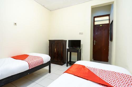 Hotel Oyo 2454 Wanawiyata Homestay