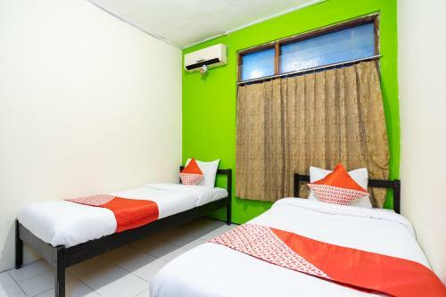 Hotel Oyo 2454 Wanawiyata Homestay