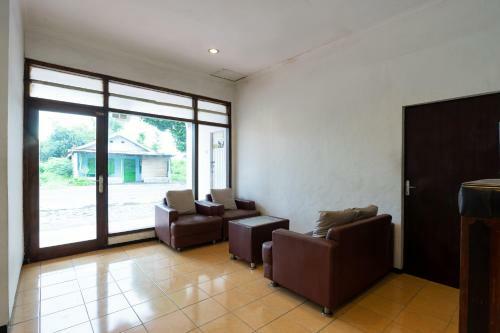 Hotel Oyo 2454 Wanawiyata Homestay