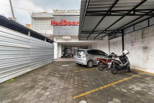 Hostal Reddoorz Syariah @ Wisma Arya 2