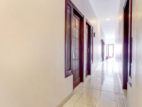 Hotel Oyo 3220 Kost Putri Exclusive 272