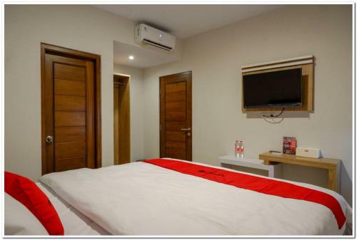 Hotel Reddoorz Near Sleman City Hall 2
