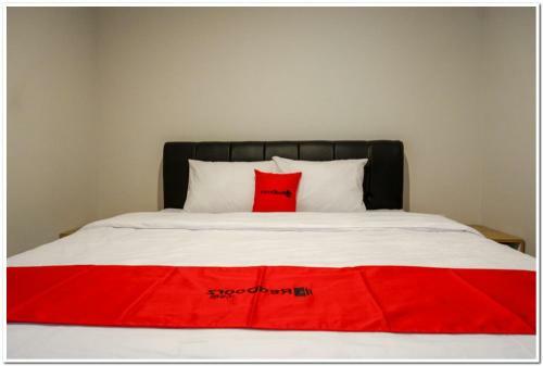 Hotel Reddoorz Near Sleman City Hall 2