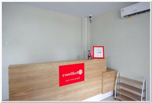 Hotel Reddoorz Near Sleman City Hall 2