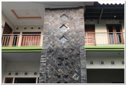 Hostal Griya Sofa Syariah Ambarrukmo