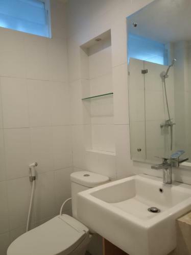 Hostal Reddoorz Near Universitas Islam Indonesia
