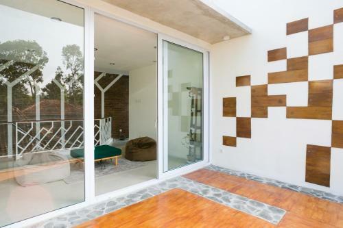 Hostal Reddoorz Near Universitas Islam Indonesia