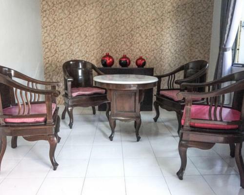 Hostal Berlian Homestay Syariah Wirobrajan