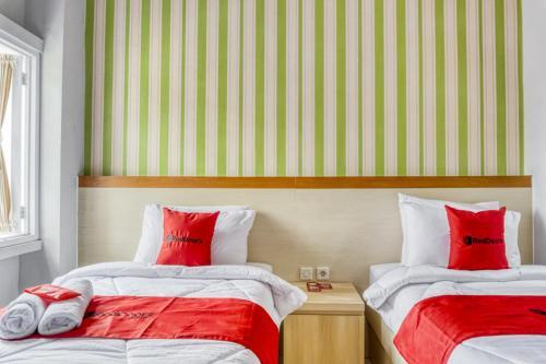 Hostal Reddoorz Near Sindu Kusuma Edupark 2