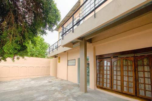 Hotel Oyo 2311 C9 Exclusive