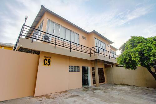Hotel Oyo 2311 C9 Exclusive