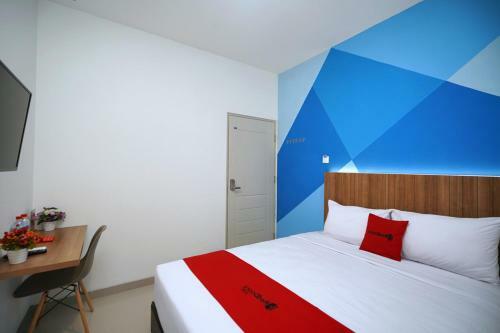 Hostal Reddoorz Plus @ Terban Residence