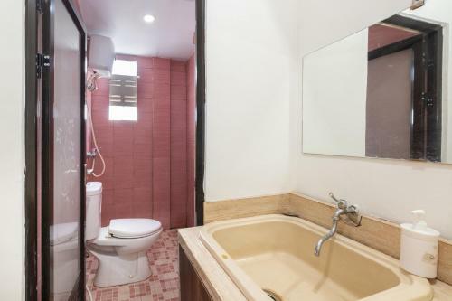 Hotel Oyo 3775 Ketut Inn