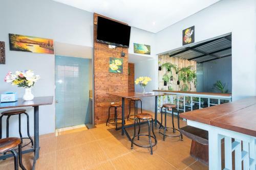 Hotel Oyo 3775 Ketut Inn