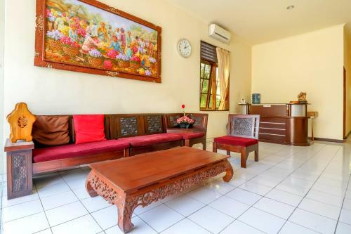Hotel Oyo 1684 Marina Suite Apartment Bali