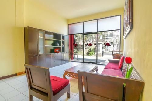 Hotel Oyo 1684 Marina Suite Apartment Bali