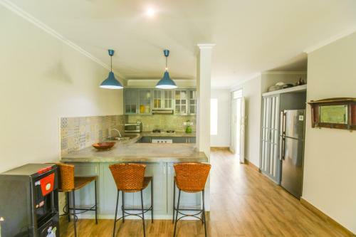 Flamboyan Apartments Sanur