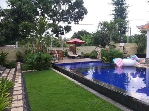 Hostal Adi Abian Villa