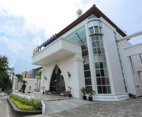 Albergue Madina Inn Hotel