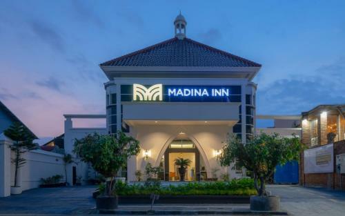 Albergue Madina Inn Hotel