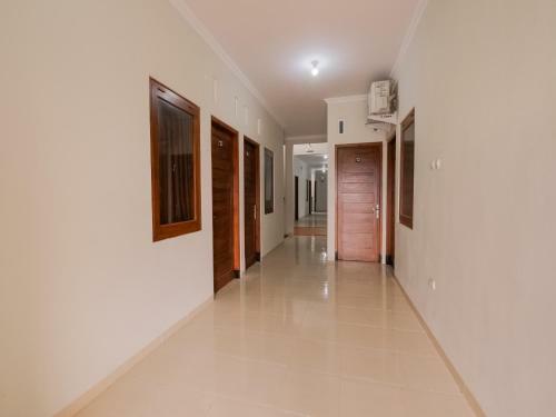 Hotel Oyo 90045 Annafi Apartel