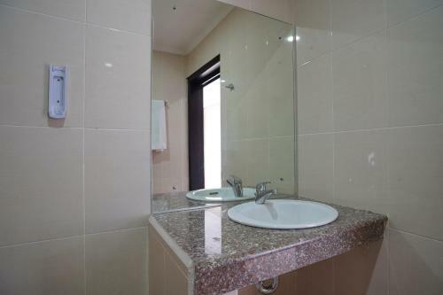 Hotel Oyo 2392 Nusa Dua Eling Inn
