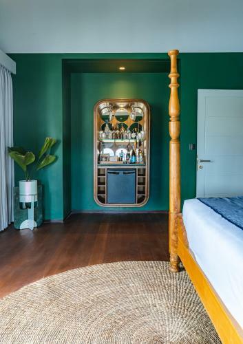 Hotel Stay At Ulu