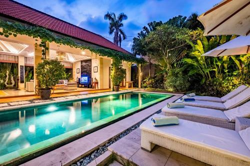 Central Seminyak Villa Martini