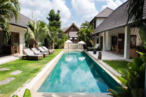 5 Star Villa For Rent In Bali, Bali Villa 2084