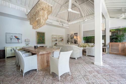 Villa Cabe Putih