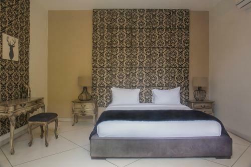 Villa Decadence At Le Chloe Villas