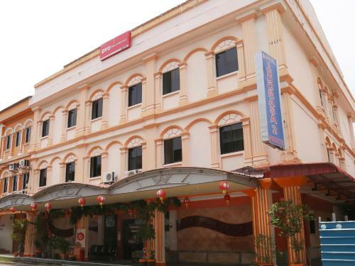Oyo 90269 Hotel Indorasa 2