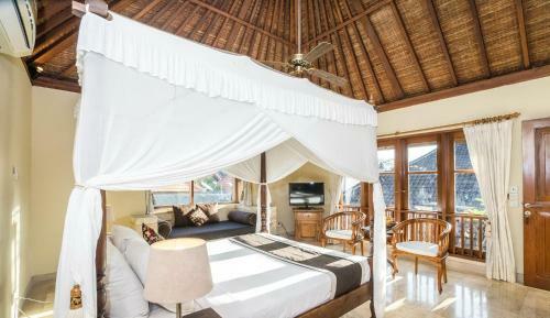 3 Bedroom Villa Legian River View