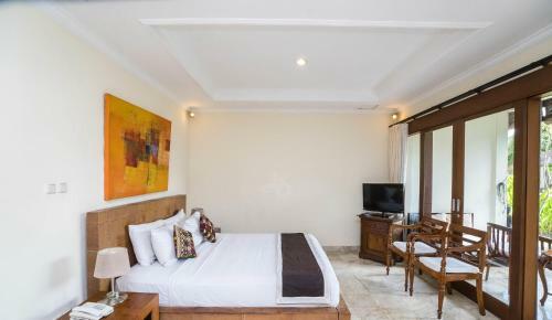 16 Bedroom Villa River Side Legian