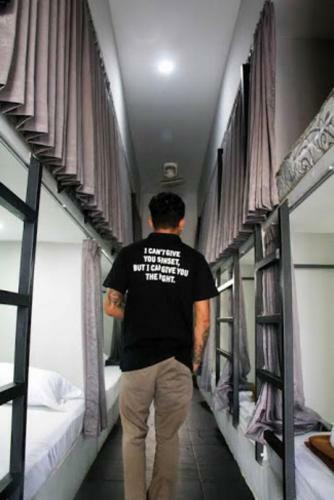 Albergue Capsule Sunset Hotel
