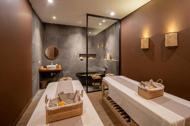 Hotel Kayumas Seminyak Resort