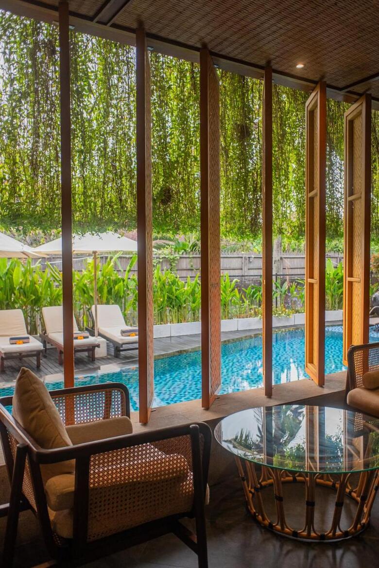 Hotel Kayumas Seminyak Resort