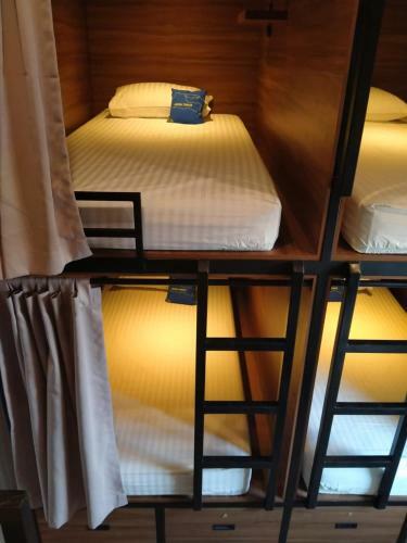 Fello B&B Hostel