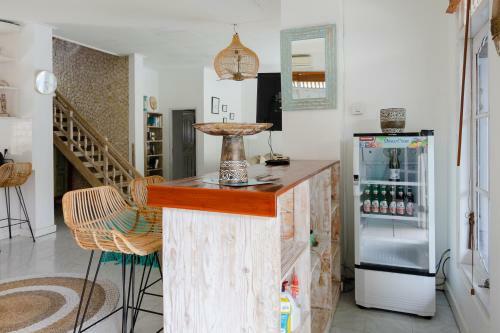 Villa Tropical House - Legian